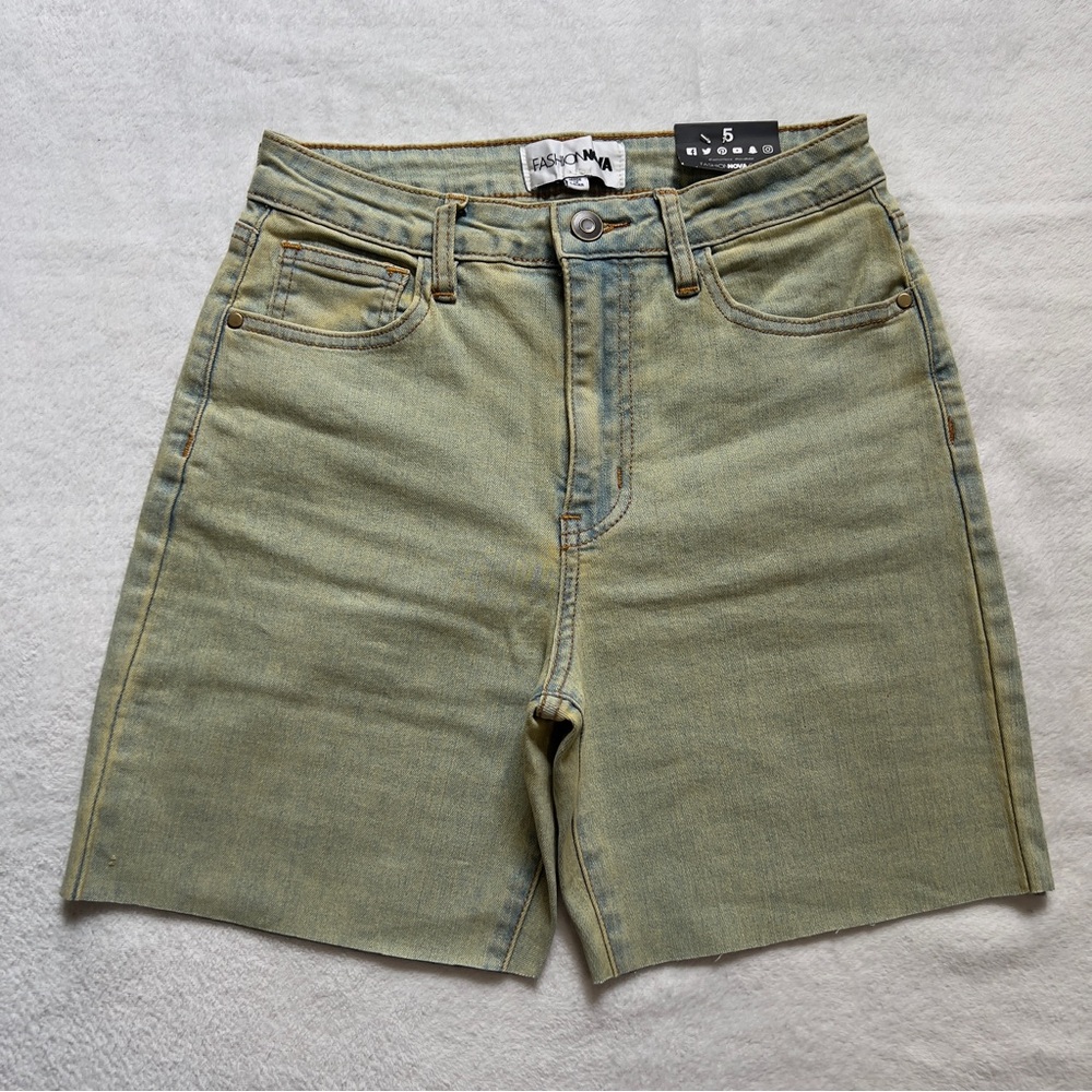 NEW Fashion Nova Denim Shorts